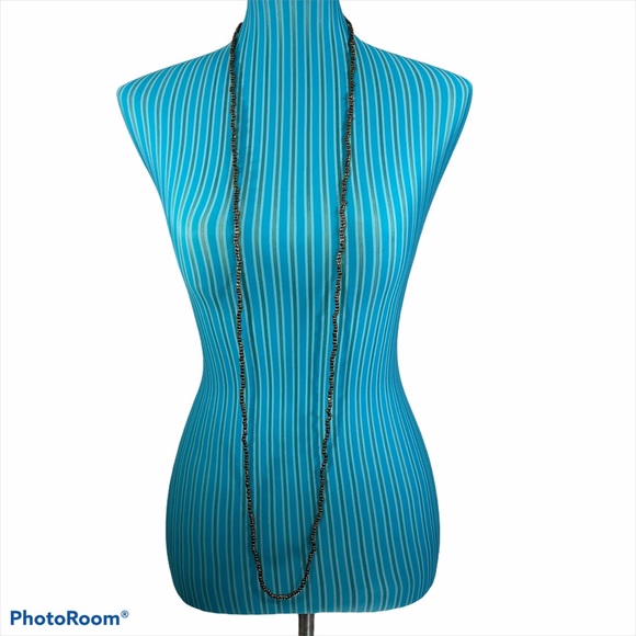 Bronze and black layered necklaces - Picture 7 of 16